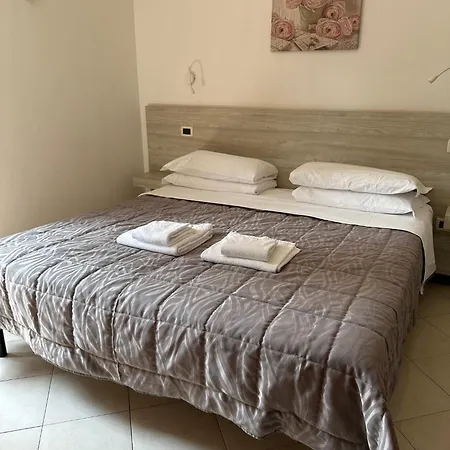 Le Corti Del 4* Padenghe sul Garda